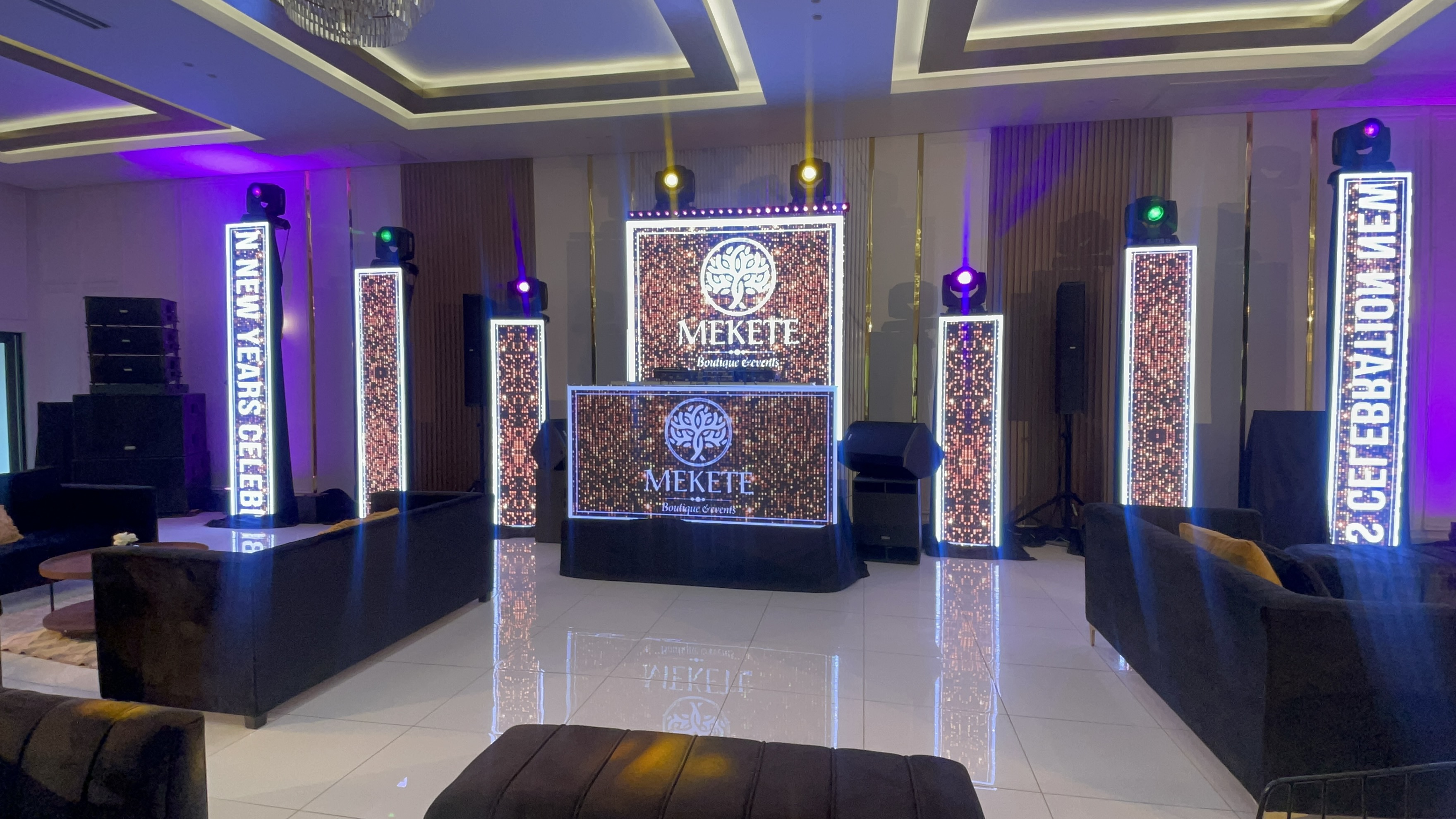 Product launch with immersive screen visuals